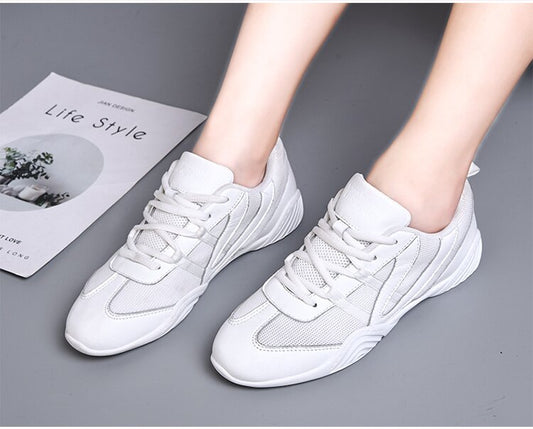 Breathable mesh white cheer shoes with synthetic leather upper