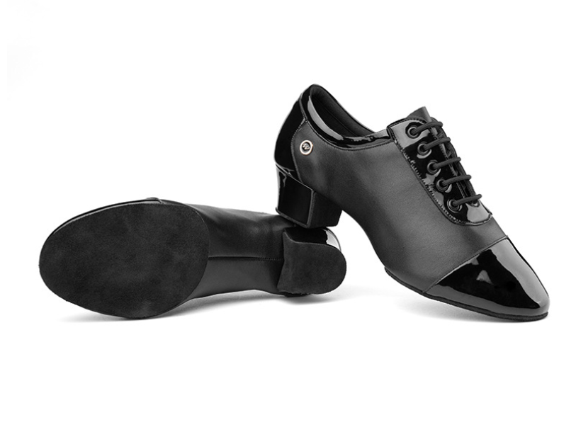 Men's Two-Point Soft Sole Latin Dance Shoes Indoor Ballroom Salsa Tango Practice Shoes for Social Dancing Model M08