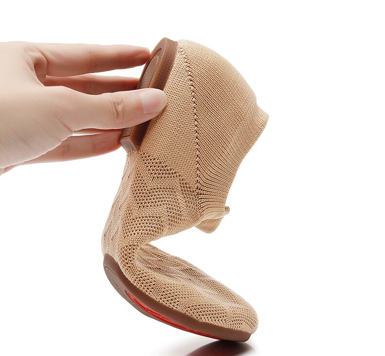 Comfortable practice dance shoes with stable traction