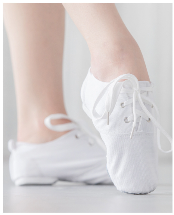 White canvas jazz dance shoes, lace-up split sole ballet sneakers for kids adults practice class