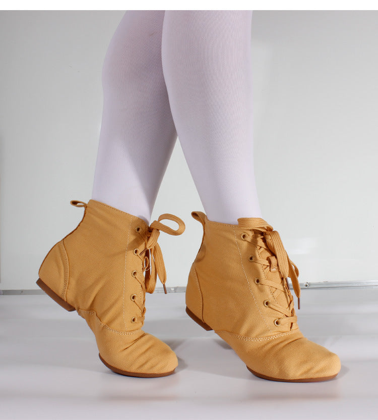 Lace-up high-top jazz dance shoes for women, comfortable practice boots