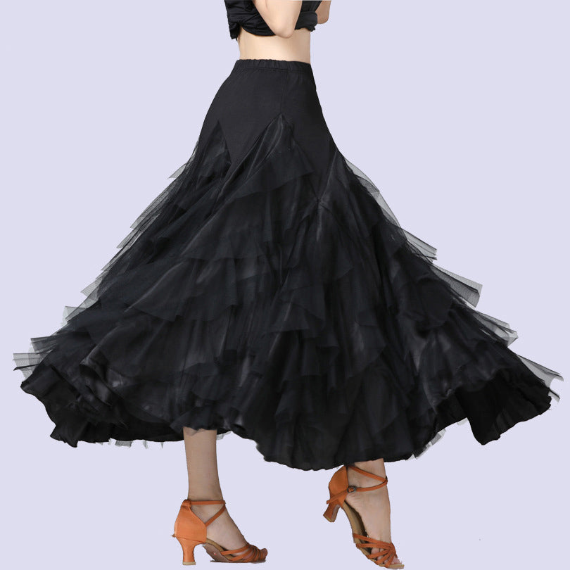 Elegant full-circle swing skirt for standard dance competition