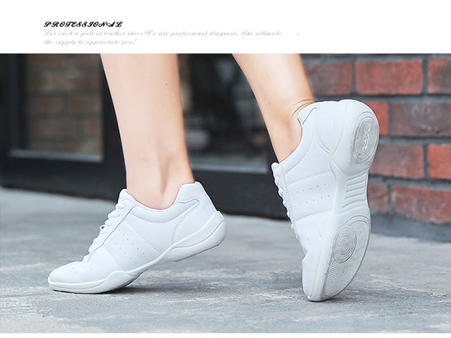 Flexible and lightweight aerobic dance shoes for training and performances
