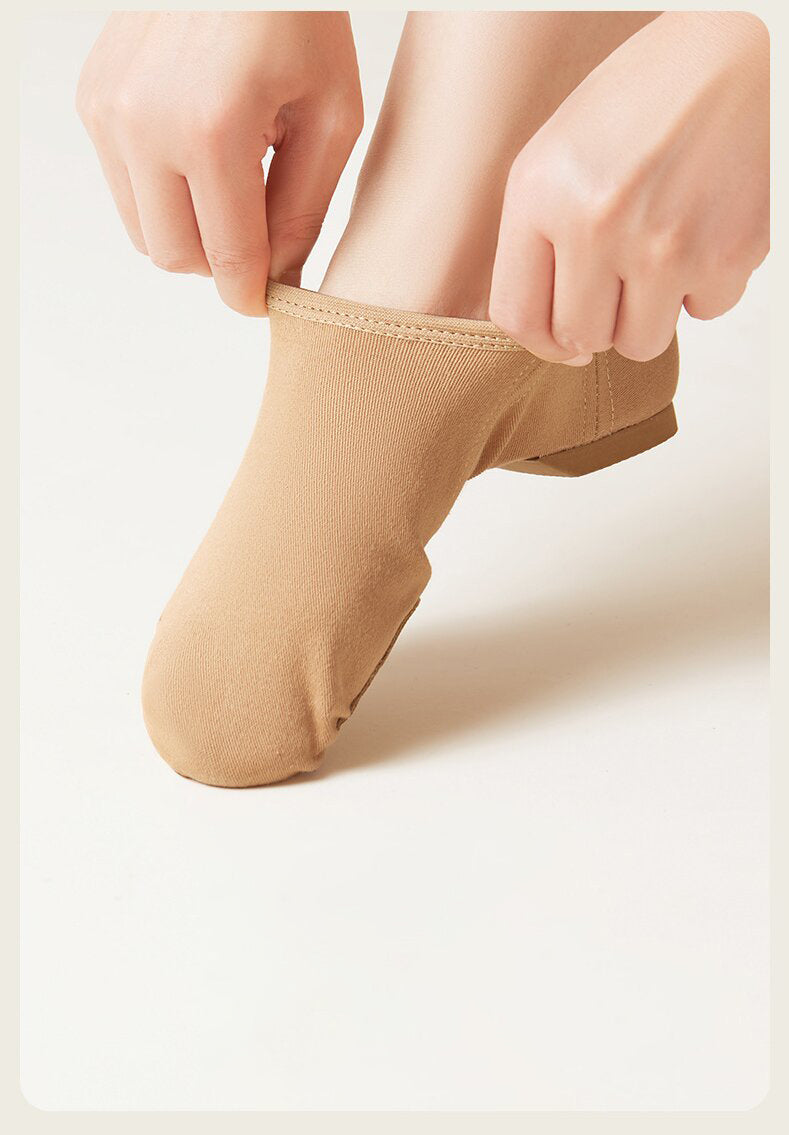 Nude stretch canvas jazz shoes for dance practice, 1cm low heel