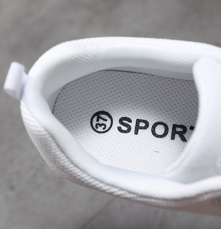 Lightweight white cheerleading shoes for women and girls
