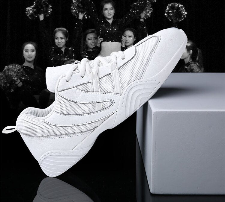 Segmented rubber sole cheerleading shoes with forefoot traction
