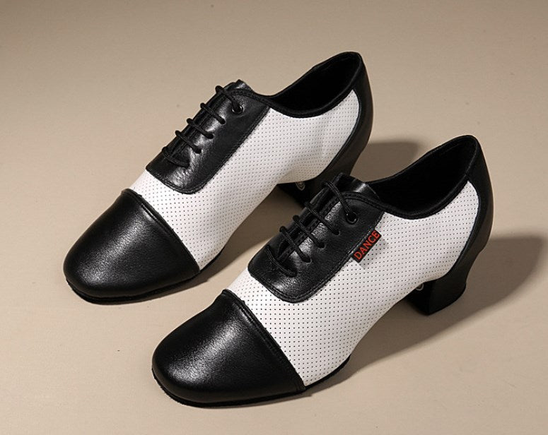 Men's Latin dance shoes with medium heel for ballroom dancing