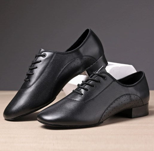 Versatile men's leather dance shoes suitable for modern, Latin, ballroom and square dance