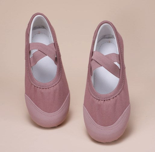 Premium handcrafted dance flats for dance class and indoor exercise