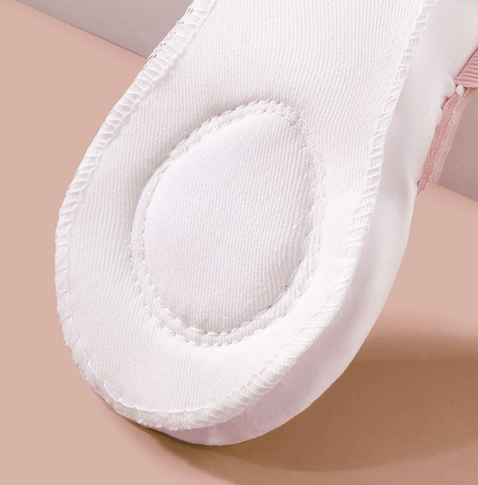 Comfortable skin-friendly girls soft dance slippers