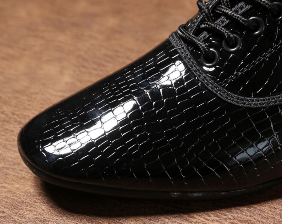 Men's Modern Ballroom Dance Shoes Soft Sole Indoor/Outdoor Square Dancing Shoes Model M04