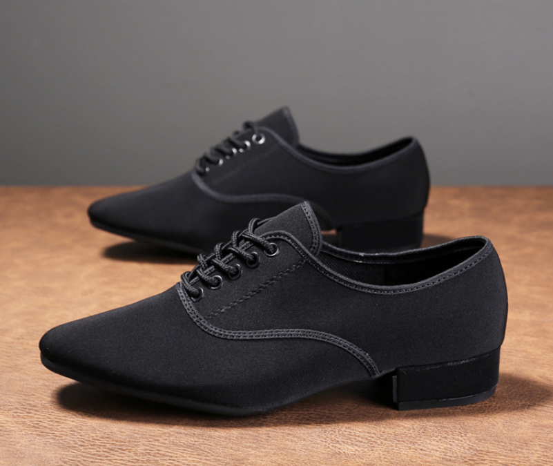 Men's Black Oxford Cloth Latin & Ballroom Dance Shoes for Waltz Tango Samba & Social Dancing M05