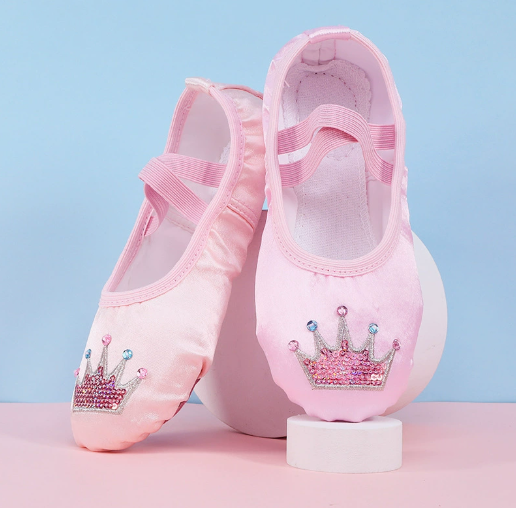Beginner friendly comfortable girl ballet dance class shoes