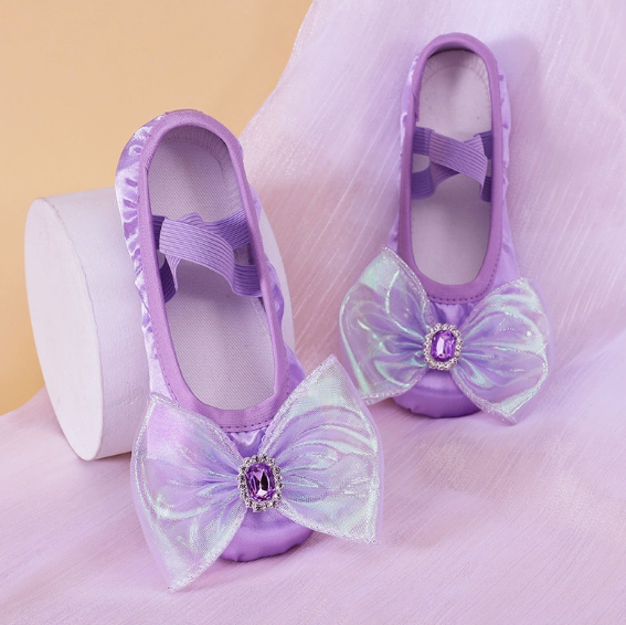 Beginner friendly children ballet slippers