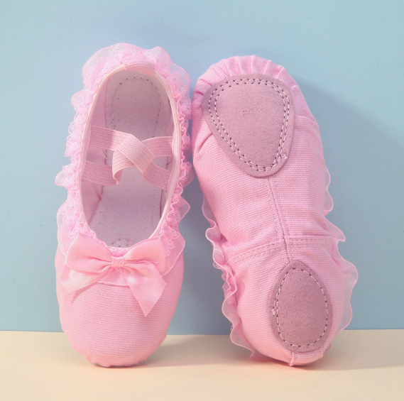 Girls dance footwear for performance