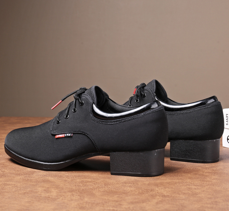 Medium heel comfortable outdoor men dance sneakers